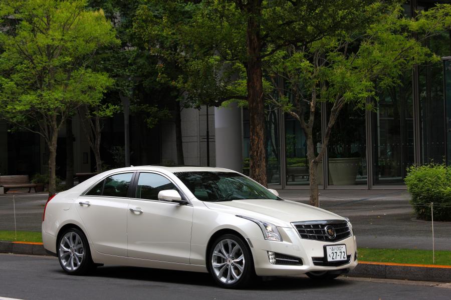  Cadillac ATS 2012 года  (JP) (фото 8 из 12)